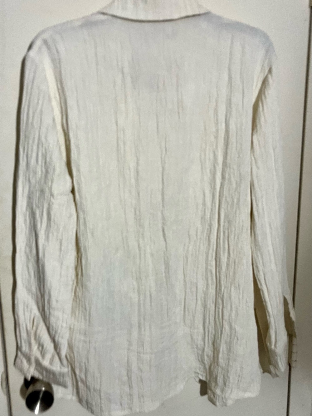 H&M White Button-Up Top and Matching Pants Set - Picture 10 of 13